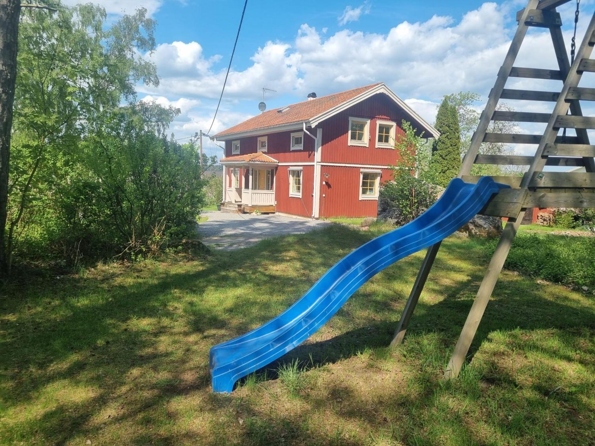 Saellinge House - Cozy Villa With Fireplace And Garden Close To Uppsala Exterior photo