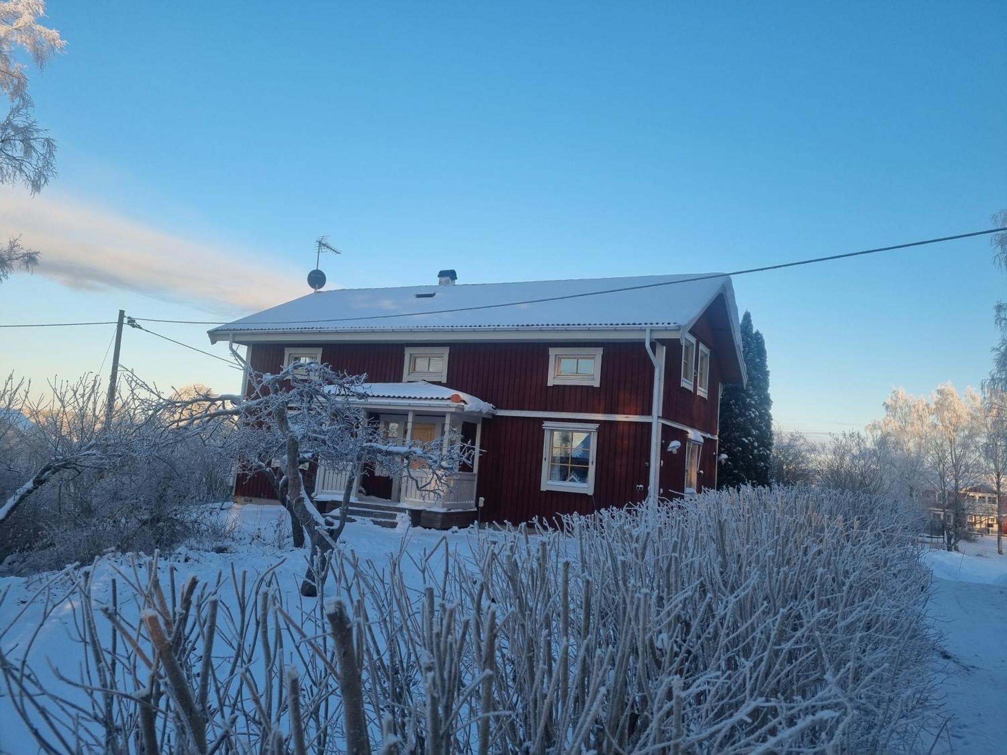 Saellinge House - Cozy Villa With Fireplace And Garden Close To Uppsala Exterior photo